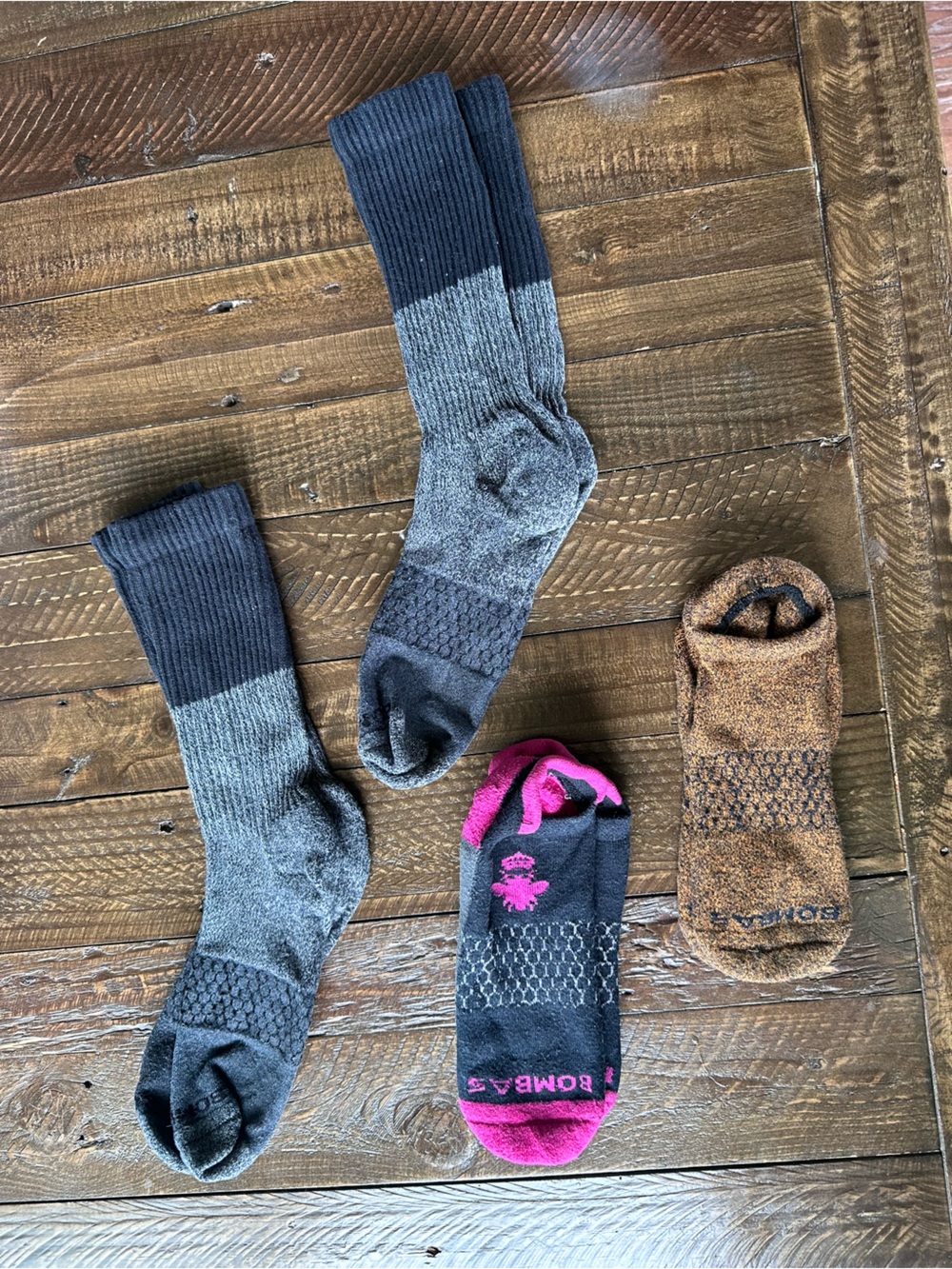 Bombas socks- sz. Large lot!